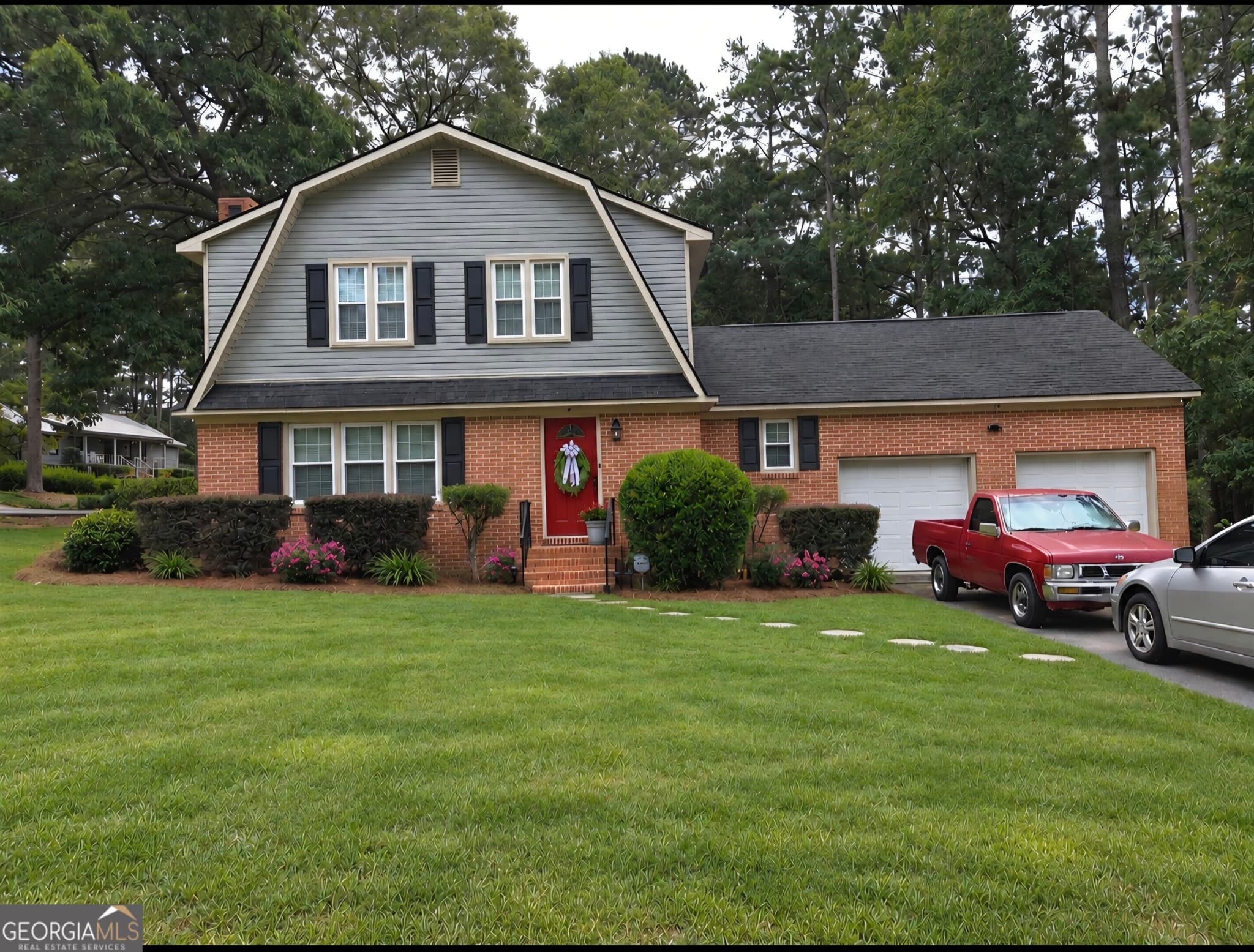 3 bedroom, 2.5 bathroom, 1,756 sq ft single family residence for sale at 120 Lynn Place, Cochran, GA 31014