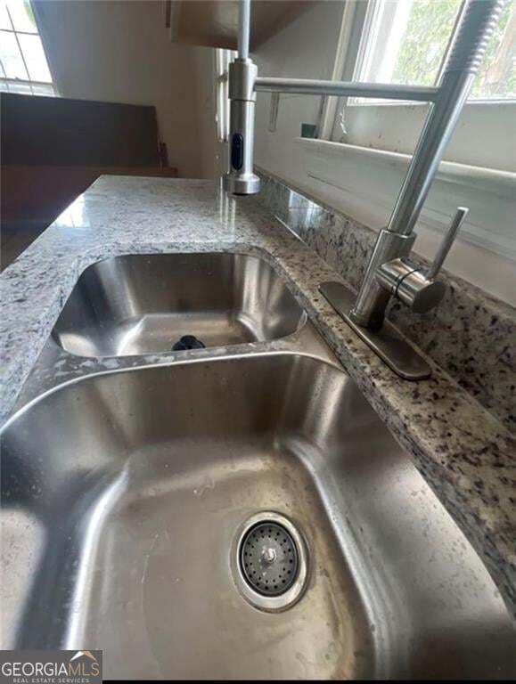 3 bedroom, 2.5 bathroom, 2,904 sq ft single family residence for sale at 27 Kelso At Peyton Drive, Atlanta, GA 30311 — photo 4