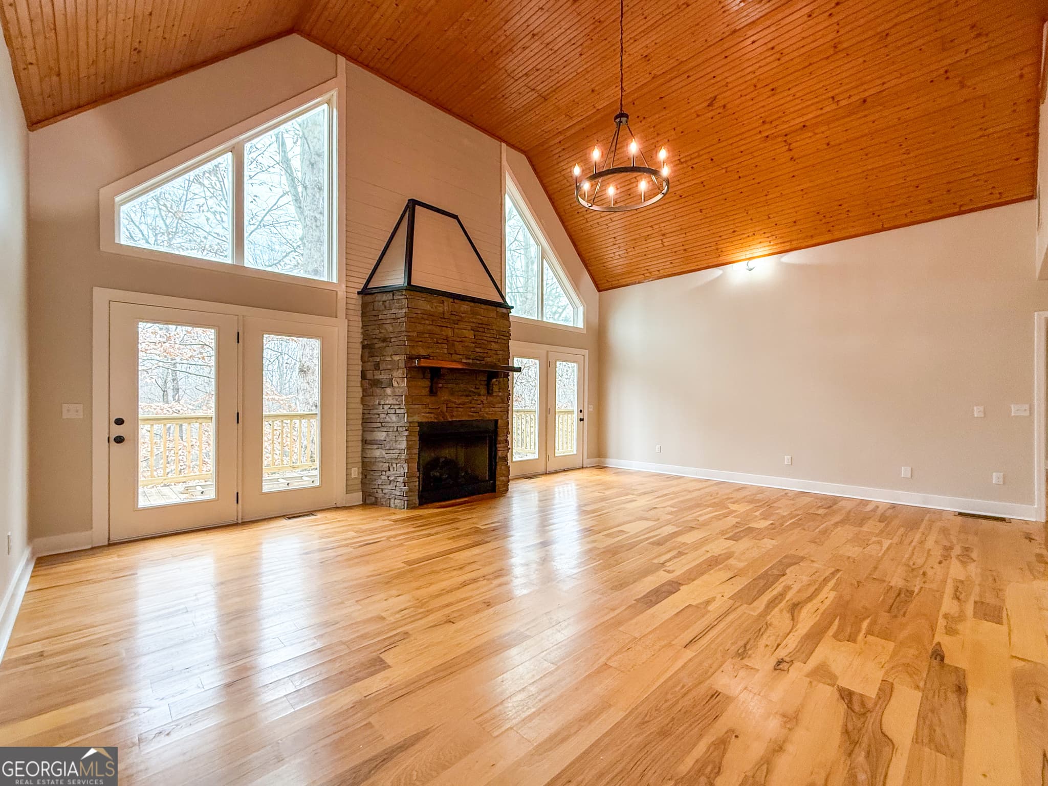 3 bedroom, 3 bathroom, 2,226 sq ft single family residence for sale at 6980 Highway 115, Cleveland, GA 30528 — photo 3