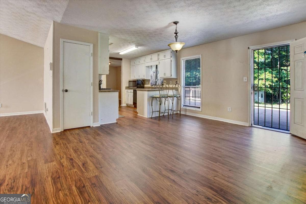 4 bedroom, 2 bathroom, 2,019 sq ft single family residence for sale at 11553 Matthews Trail, Hampton, GA 30228 — photo 7