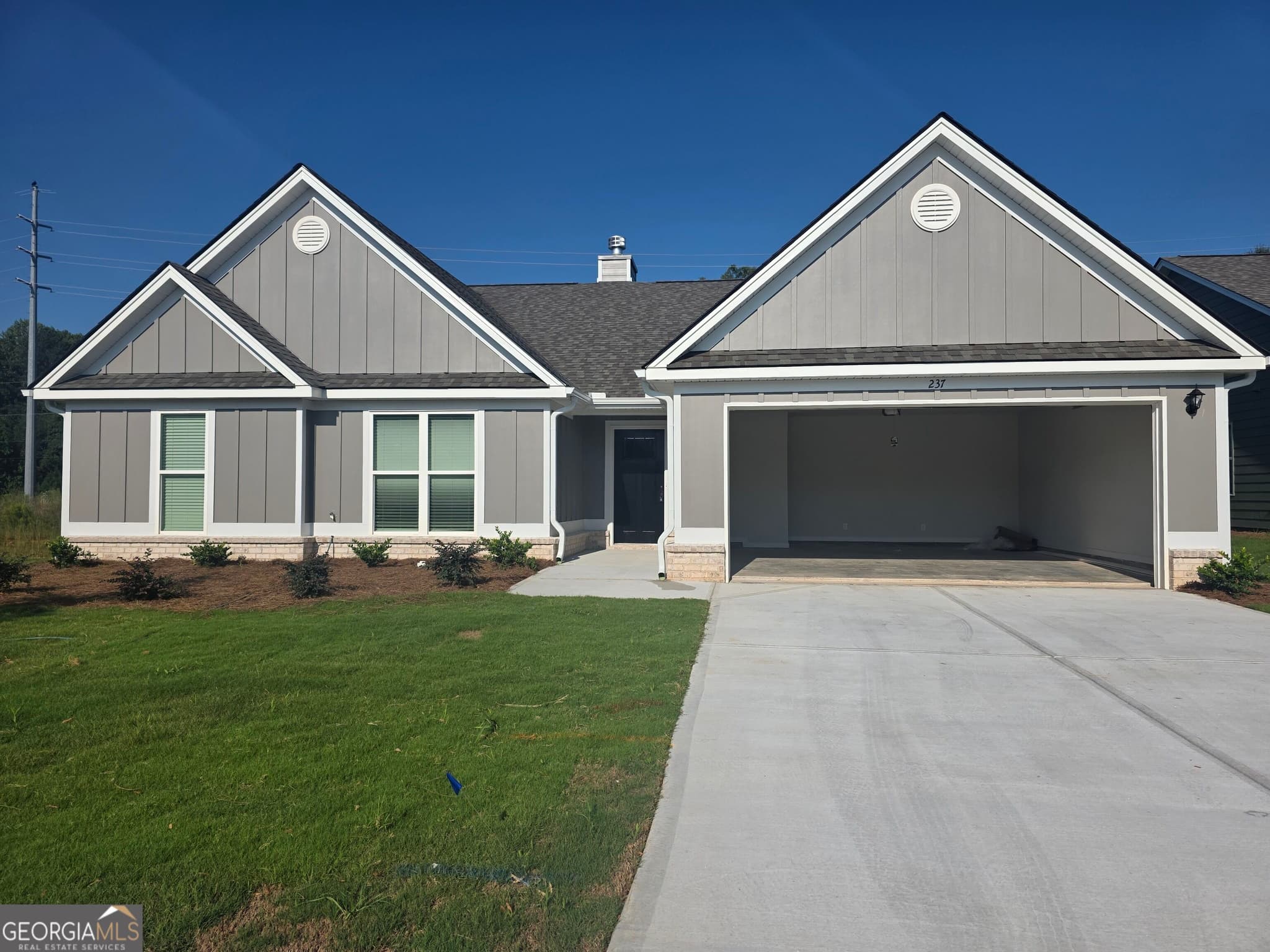 4 bedroom, 2.5 bathroom, 2,200 sq ft single family residence for sale at 237 Champions Lane 17, Winder, GA 30680