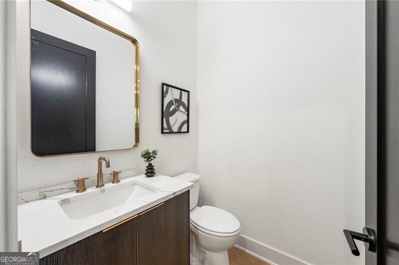 3 bedroom, 3.5 bathroom, 1,976 sq ft townhouse for sale at 1189 Frederick Walk, Atlanta, GA 30324 — photo 10
