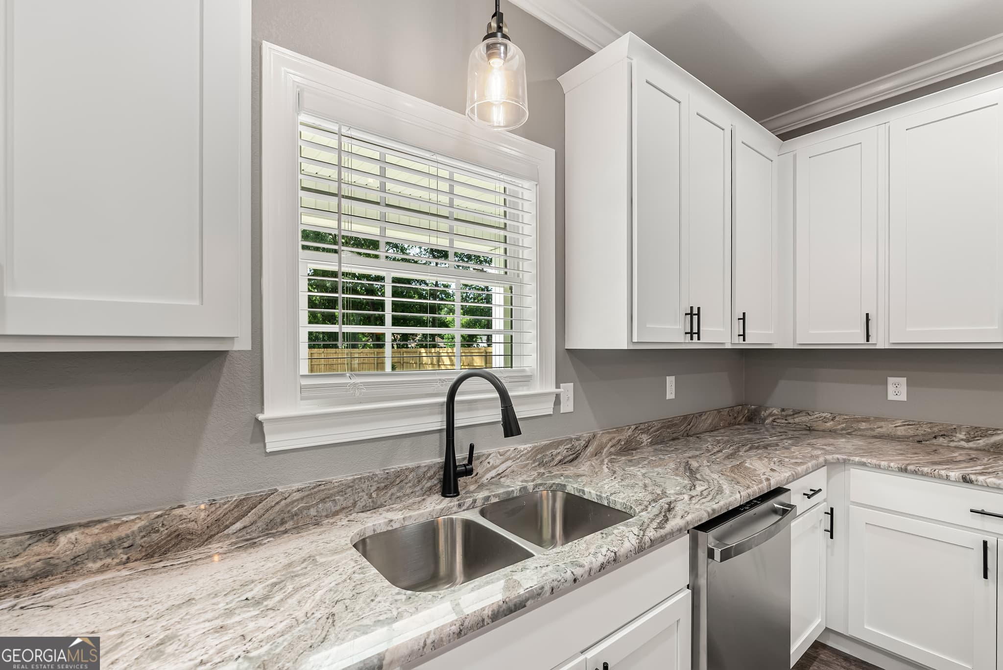 3 bedroom, 2 bathroom, 1,702 sq ft single family residence for sale at 286 Sapp Avenue, Pelham, GA 31779 — photo 9
