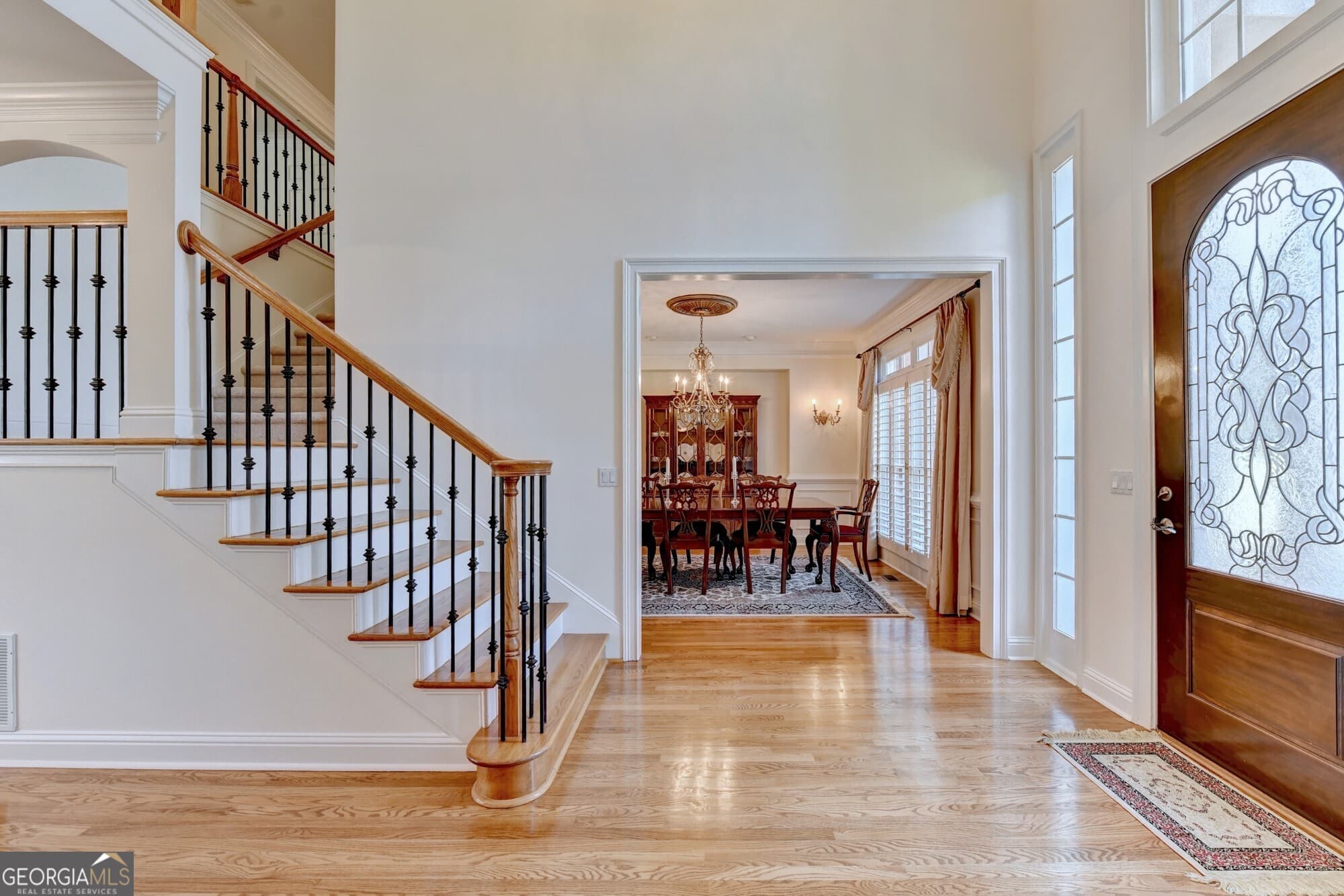 7 bedroom, 5.5 bathroom, 7,000 sq ft single family residence for sale at 115 Cedar Woods Trail, Canton, GA 30114 — photo 4