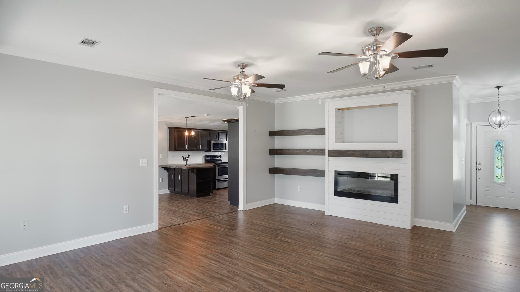 3 bedroom, 2 bathroom, 1,864 sq ft single family residence for sale at 415 Walter Street, Odum, GA 31555 — photo 8