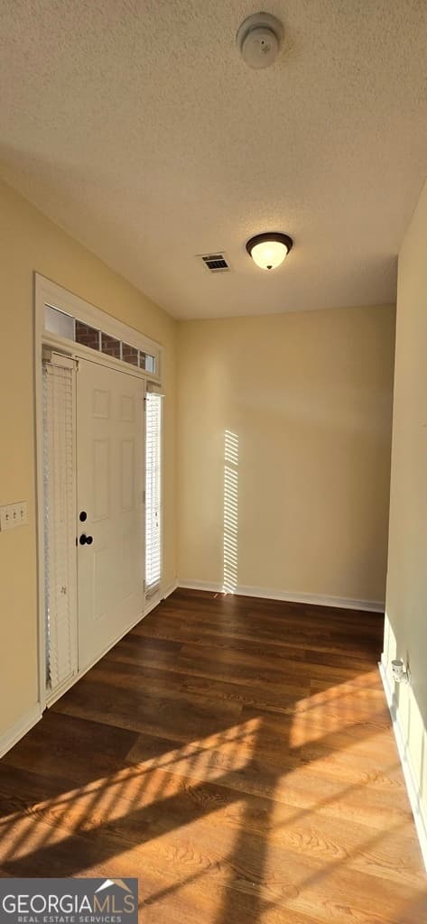 3 bedroom, 2.5 bathroom, 1,640 sq ft townhouse for rent at 5472 Festival Av Avenue, Fairburn, GA 30213 for $2,000 a month — photo 8