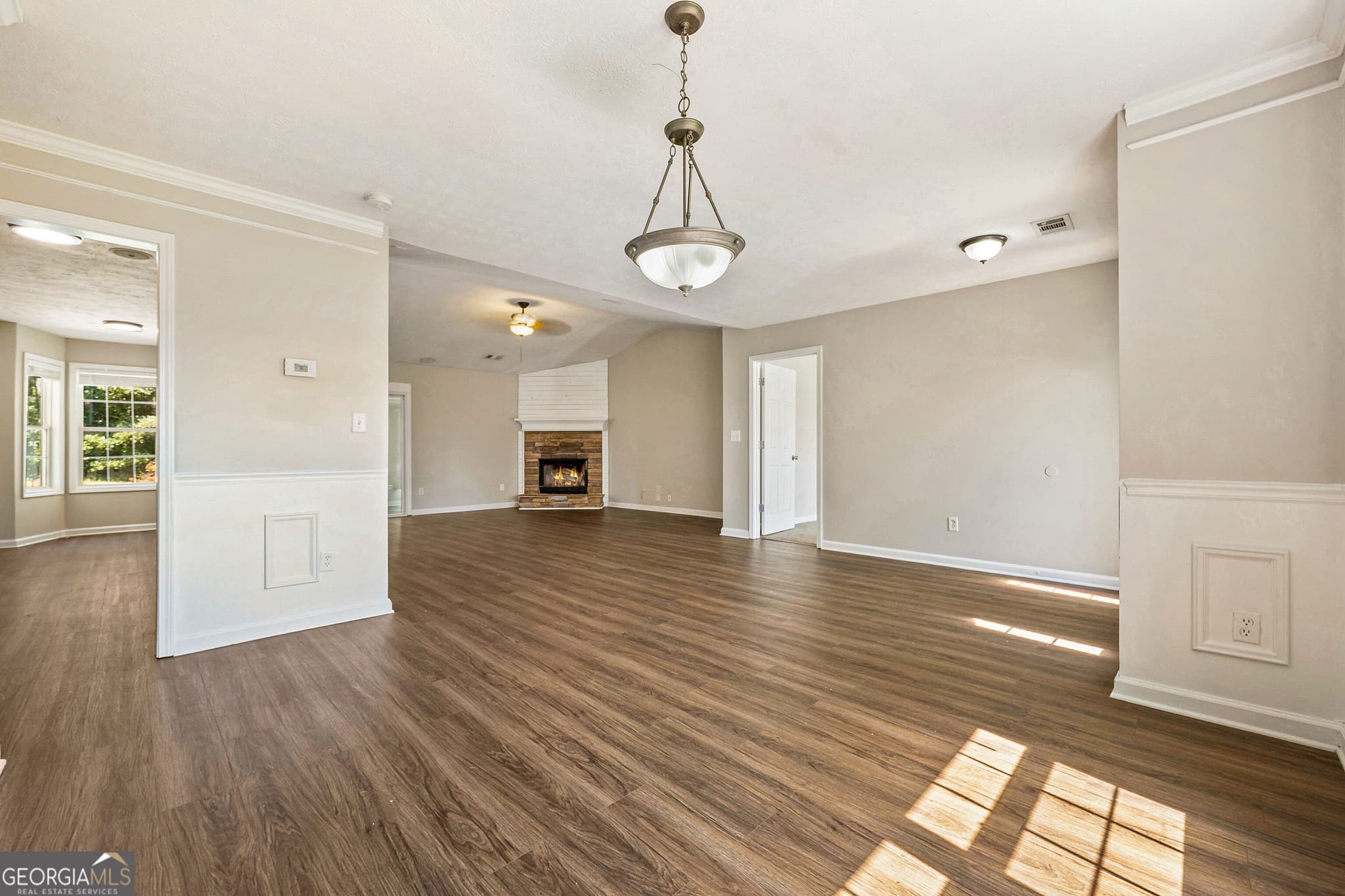 3 bedroom, 2 bathroom, 1,778 sq ft single family residence for sale at 34 Lilly Oak Court, Villa Rica, GA 30180 — photo 5