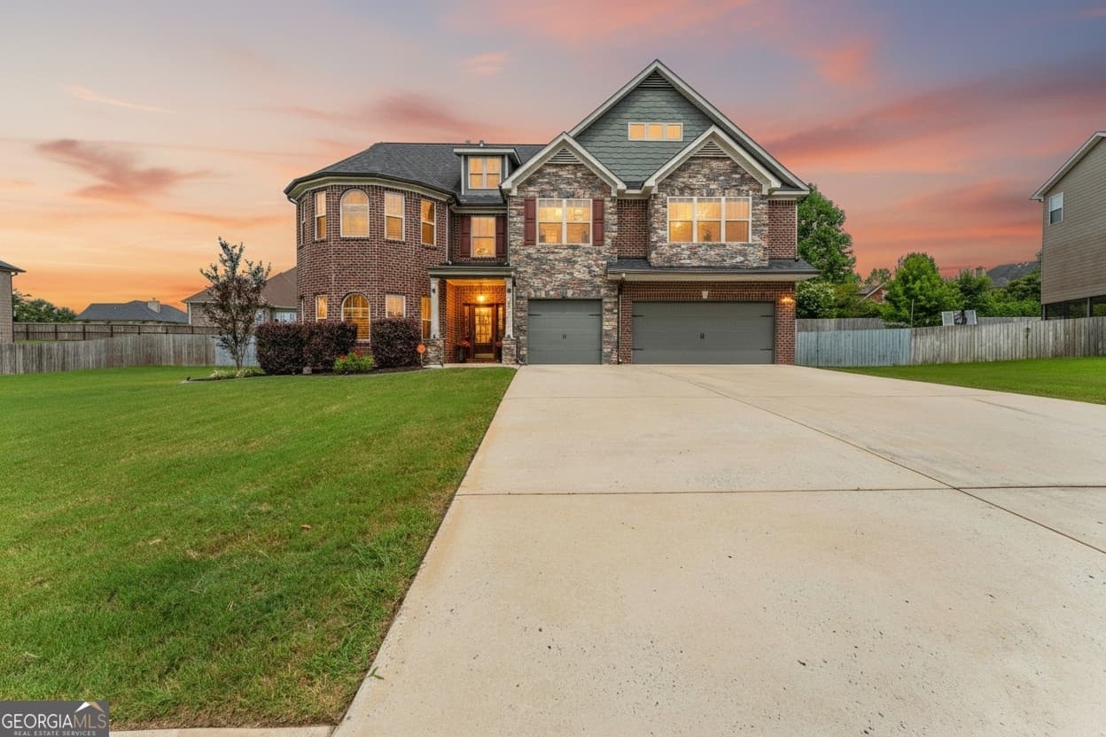 6 bedroom, 5.5 bathroom, 5,461 sq ft single family residence for sale at 606 Shoshone Circle, Kathleen, GA 31047 — photo 2