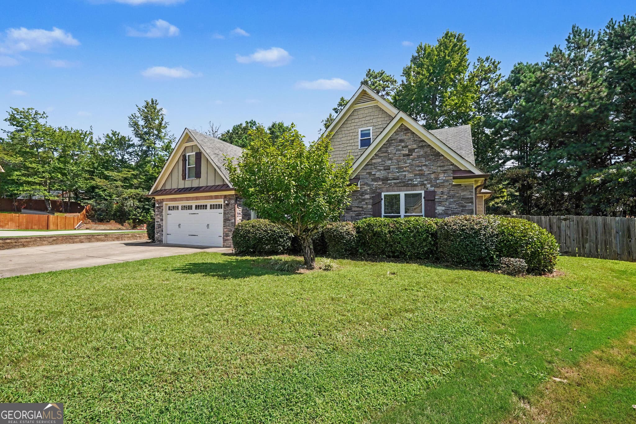 4 bedroom, 3 bathroom, 3,076 sq ft single family residence for sale at 87 Thomas Place Drive, Dallas, GA 30157 — photo 4