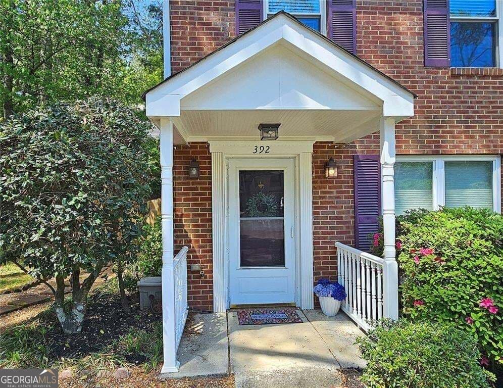 2 bedroom, 2.5 bathroom, 1,400 sq ft townhouse for sale at 392 Hamilton Trace, Marietta, GA 30068 — photo 6