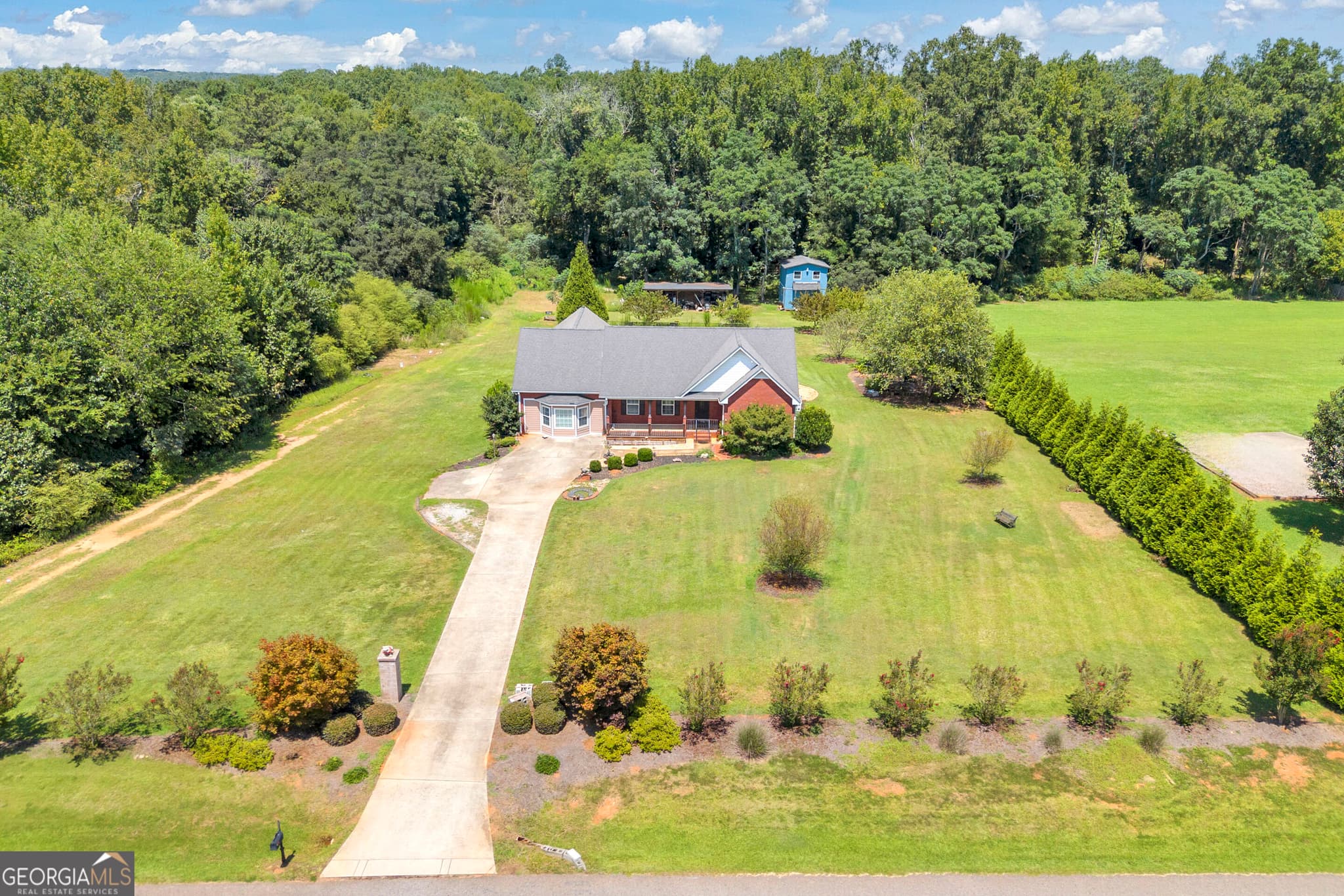 4 bedroom, 2 bathroom, 2,895 sq ft single family residence for sale at 117 Dunbar Place, Winterville, GA 30683 — photo 6
