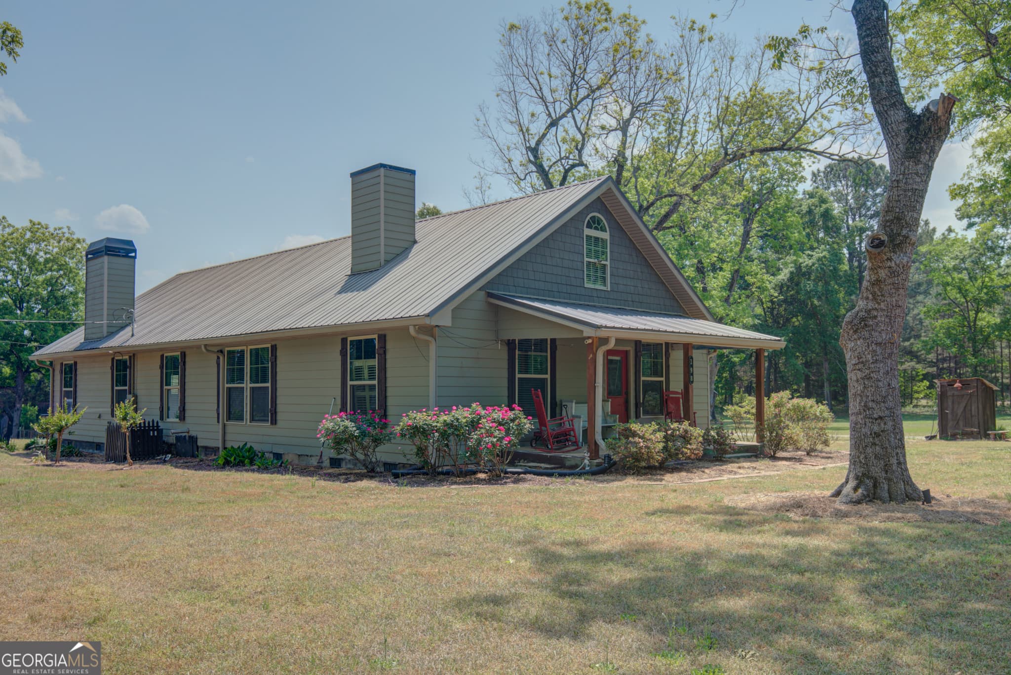 3 bedroom, 1.5 bathroom, 2,686 sq ft single family residence for sale at 198 Matbeth Road, Barnesville, GA 30204 — photo 1 of 34