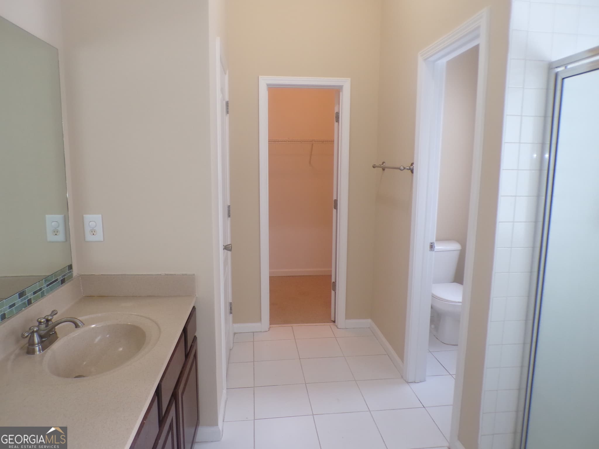 5 bedroom, 3.5 bathroom single family residence for sale at 3969 Elm Trace Drive, Loganville, GA 30052 — photo 7