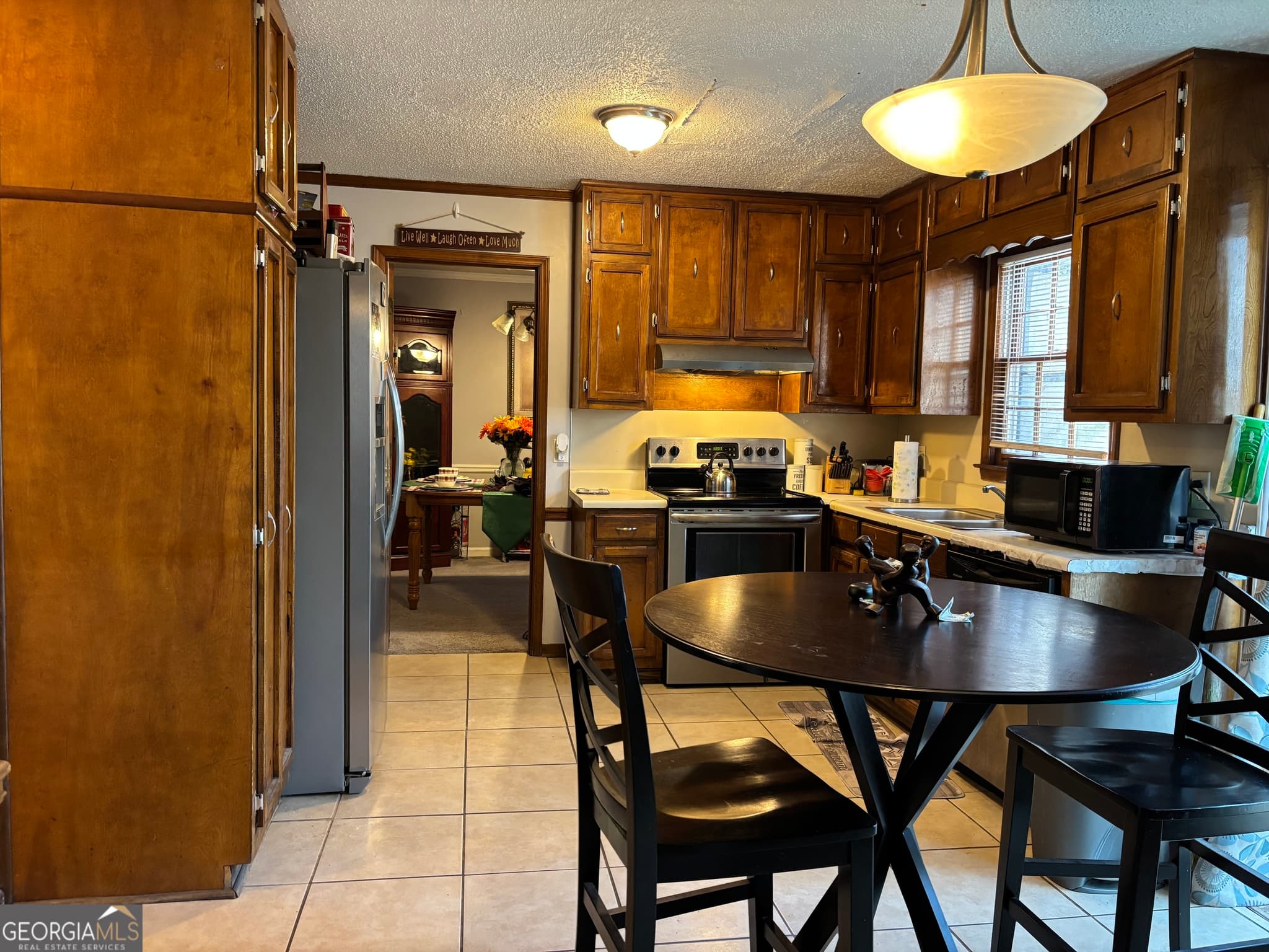 4 bedroom, 2.5 bathroom, 2,028 sq ft single family residence for sale at 1555 Acorn Forest, Stone Mountain, GA 30088 — photo 6