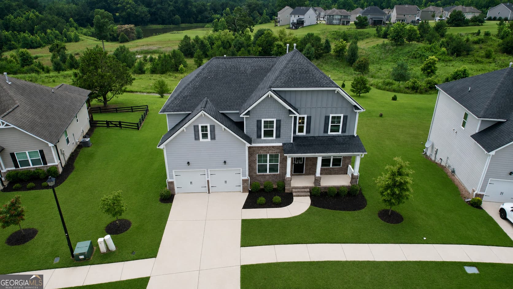 5 bedroom, 3 bathroom, 3,034 sq ft single family residence for sale at 1091 Clubhouse Drive, Madison, GA 30650 — photo 7