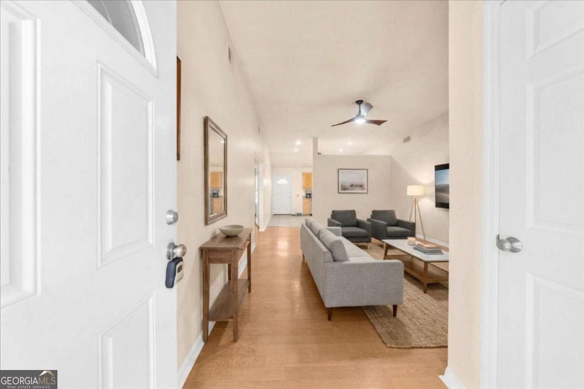 3 bedroom, 2 bathroom, 1,360 sq ft single family residence for sale at 212 Whispering Pine Circle, White, GA 30184 — photo 6