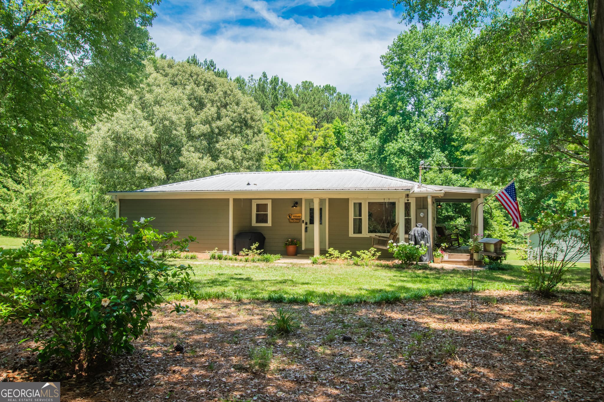 3 bedroom, 2 bathroom, 1,150 sq ft single family residence for sale at 3791 Dally Road, Covington, GA 30014 — photo 4