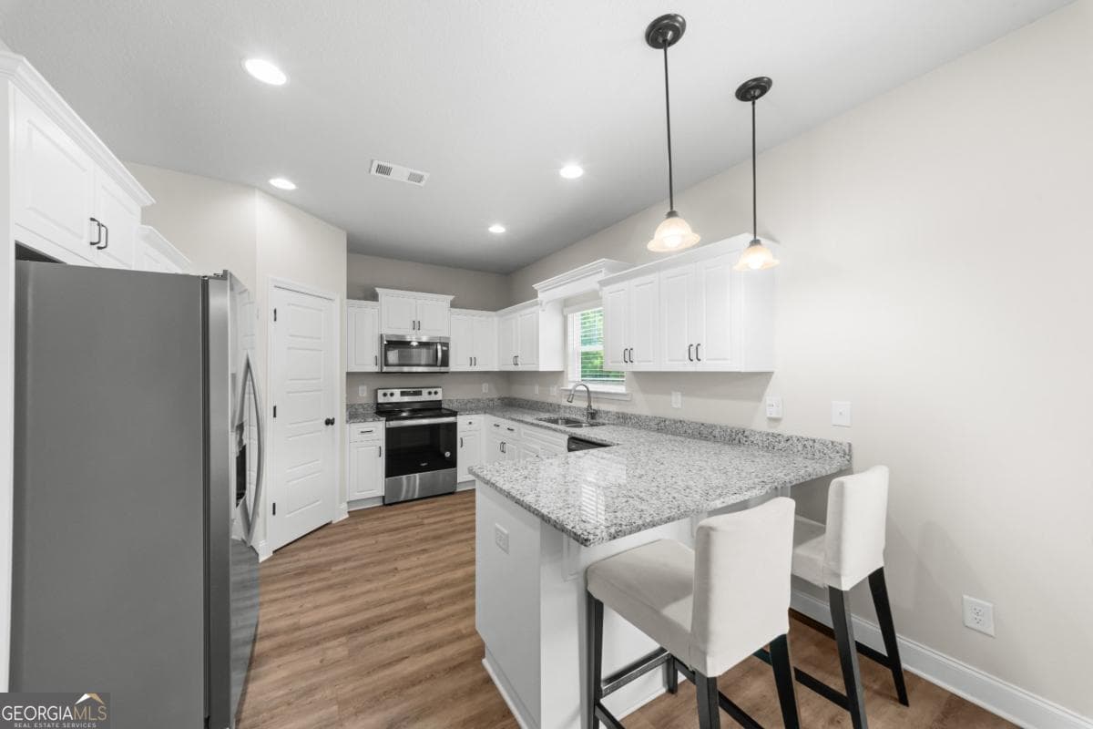 4 bedroom, 2.5 bathroom, 2,146 sq ft single family residence for sale at 337 Providence Trace, Statesboro, GA 30461 — photo 9