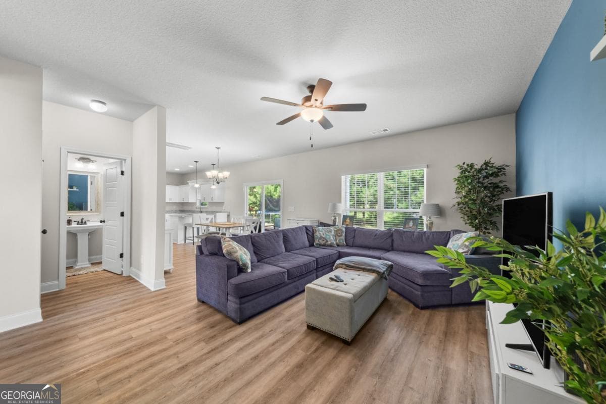 4 bedroom, 2.5 bathroom, 2,146 sq ft single family residence for sale at 337 Providence Trace, Statesboro, GA 30461 — photo 8
