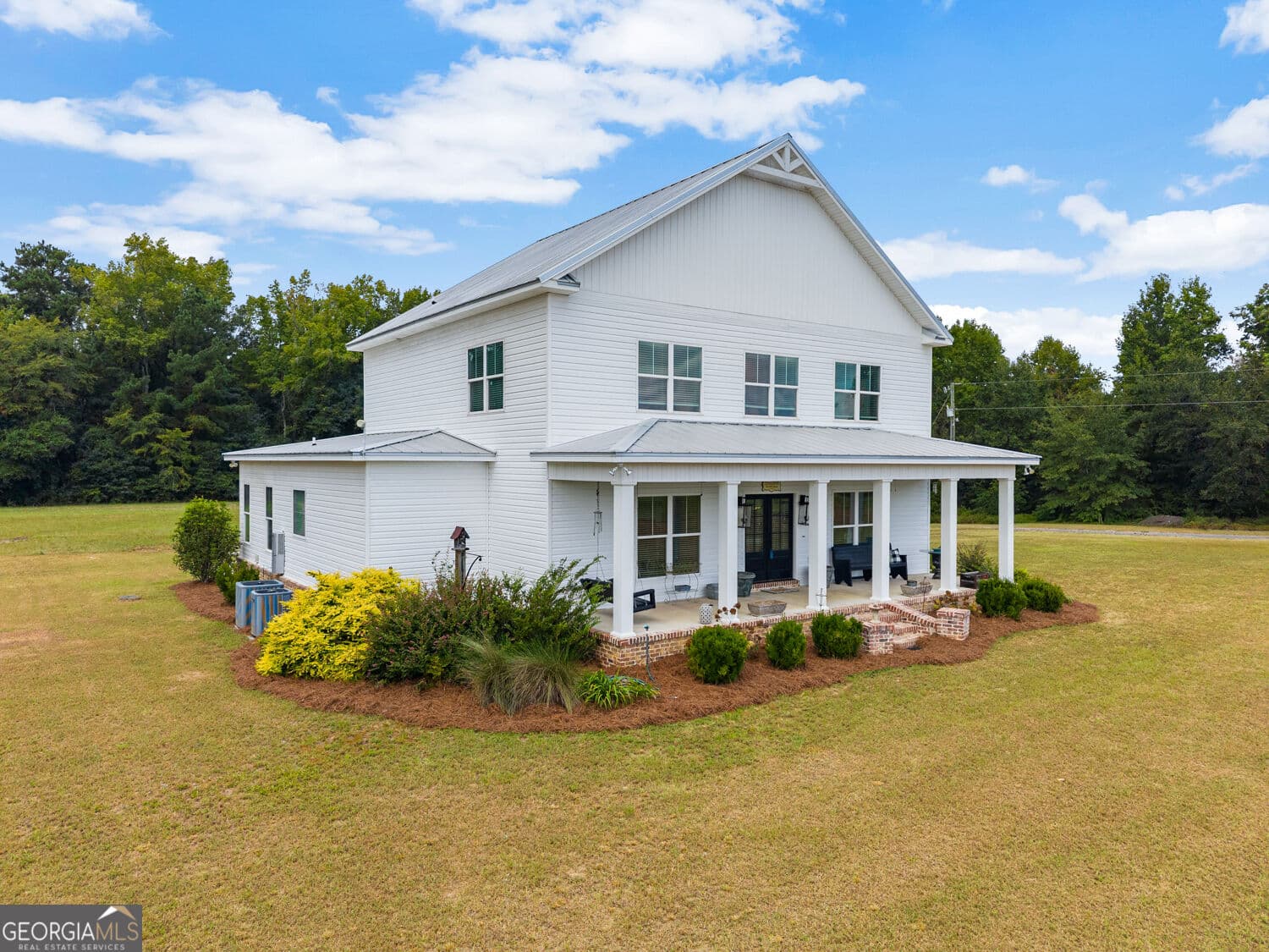 3 bedroom, 2.5 bathroom, 2,784 sq ft single family residence for sale at 200 Smith Sapp Road, Cochran, GA 31014 — photo 2