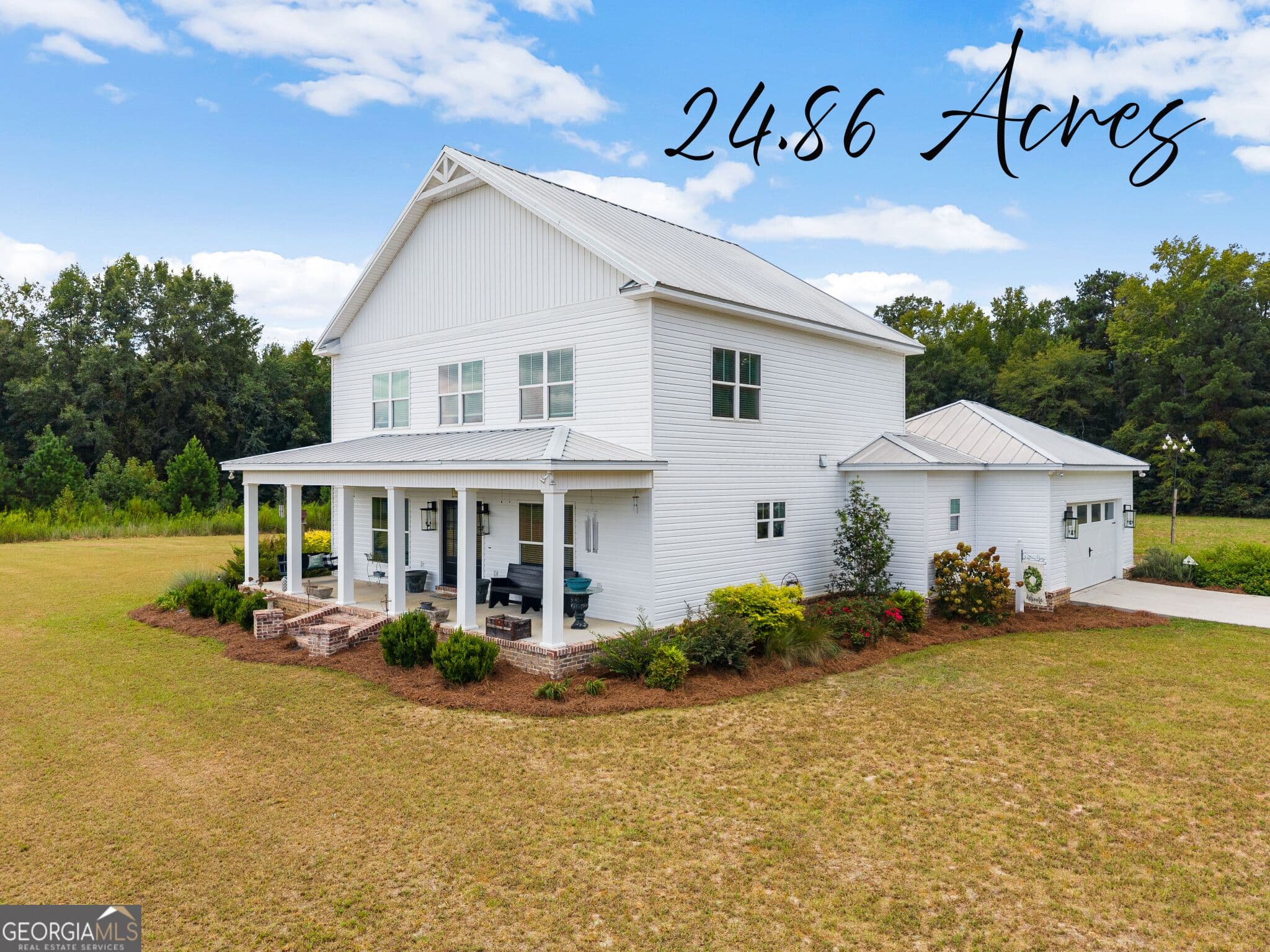 3 bedroom, 2.5 bathroom, 2,784 sq ft single family residence for sale at 200 Smith Sapp Road, Cochran, GA 31014