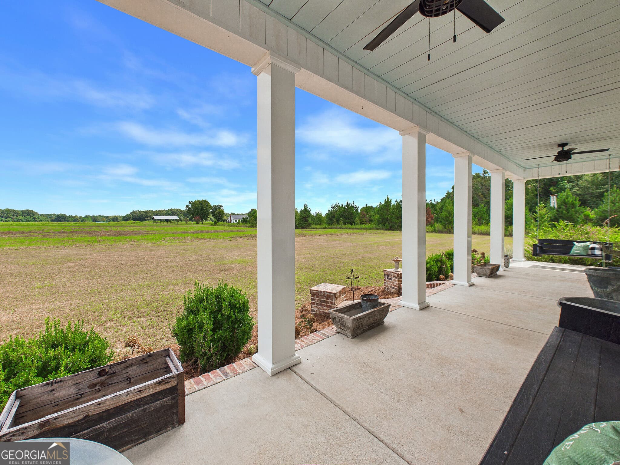 3 bedroom, 2.5 bathroom, 2,784 sq ft single family residence for sale at 200 Smith Sapp Road, Cochran, GA 31014 — photo 9