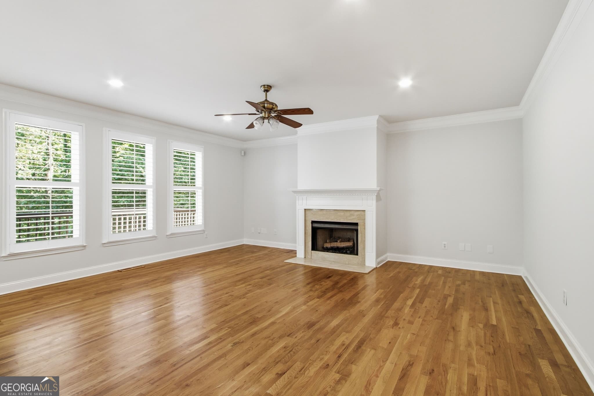 6 bedroom, 4.5 bathroom, 4,427 sq ft single family residence for sale at 2455 Millwater Crossing, Dacula, GA 30019 — photo 3