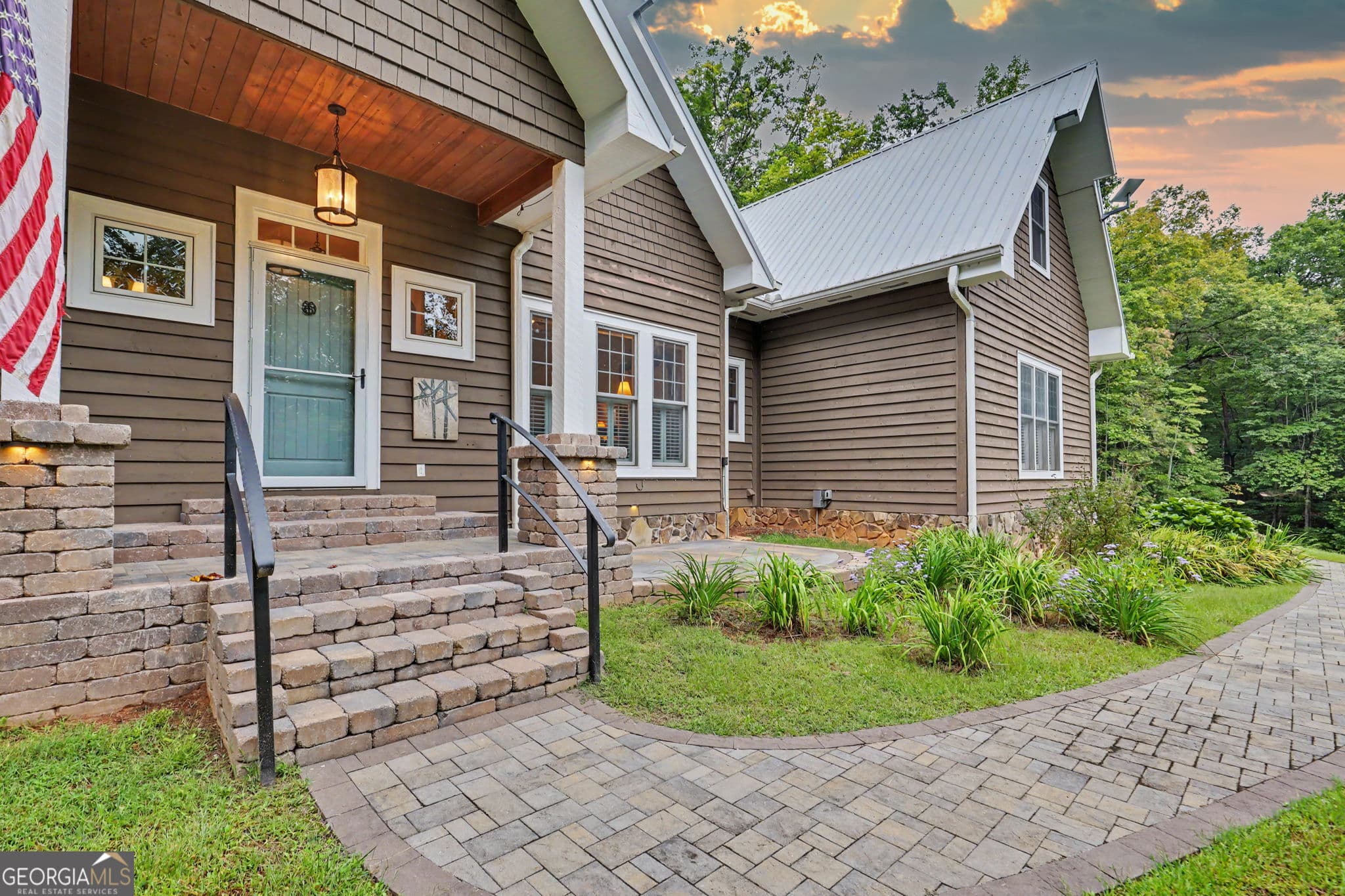 4 bedroom, 3.5 bathroom, 2,952 sq ft single family residence for sale at 397 Standing Rock Drive, Tiger, GA 30576 — photo 7