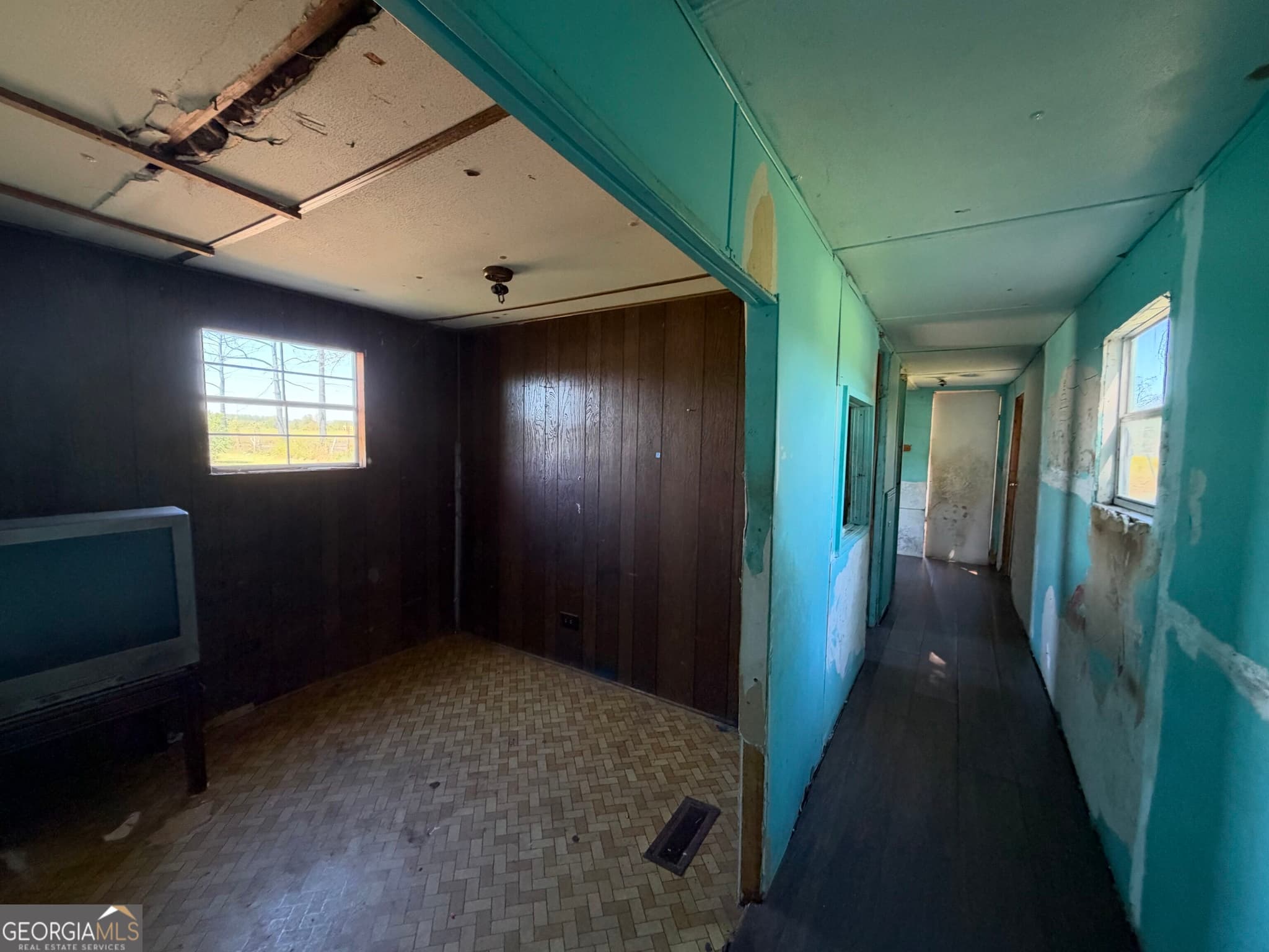 1 bedroom, 1 bathroom, 980 sq ft single family residence for sale at 651 Hatton Still Road, Hazlehurst, GA 31539 — photo 7