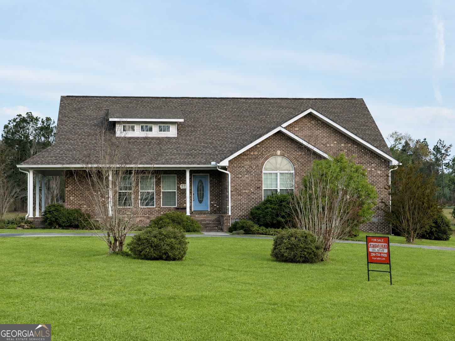 3 bedroom, 2 bathroom, 2,227 sq ft single family residence under contract at 573 Bostwick Circle, Vidalia, GA 30474