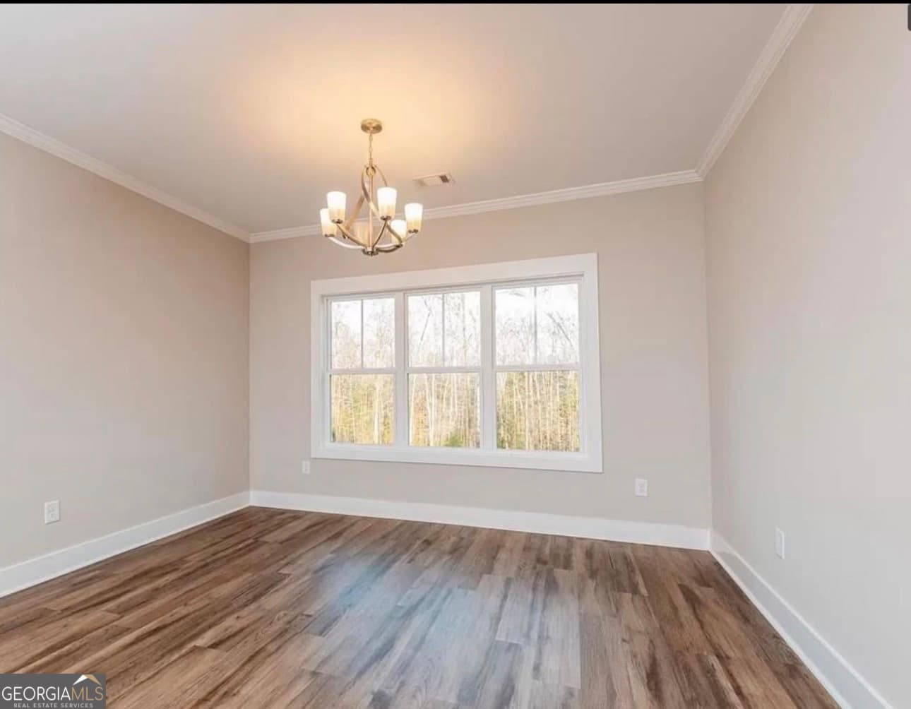 4 bedroom, 3.5 bathroom, 2,696 sq ft single family residence for sale at 75 Creekside Court, Forsyth, GA 31029 — photo 9