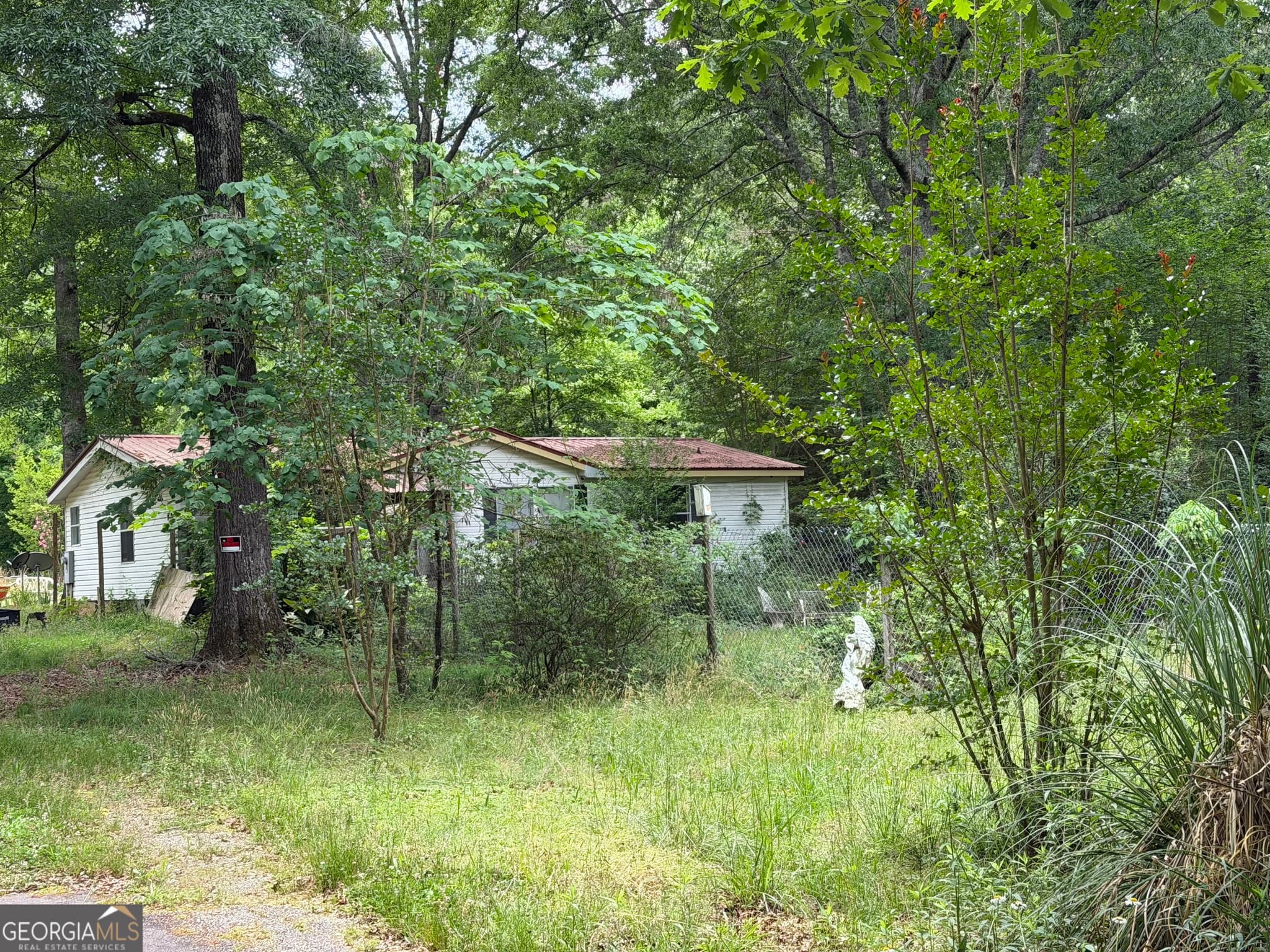 3 bedroom, 2 bathroom, 1,296 sq ft manufactured home,single family residence sold at 4131 Greensboro Road, Madison, GA 30650