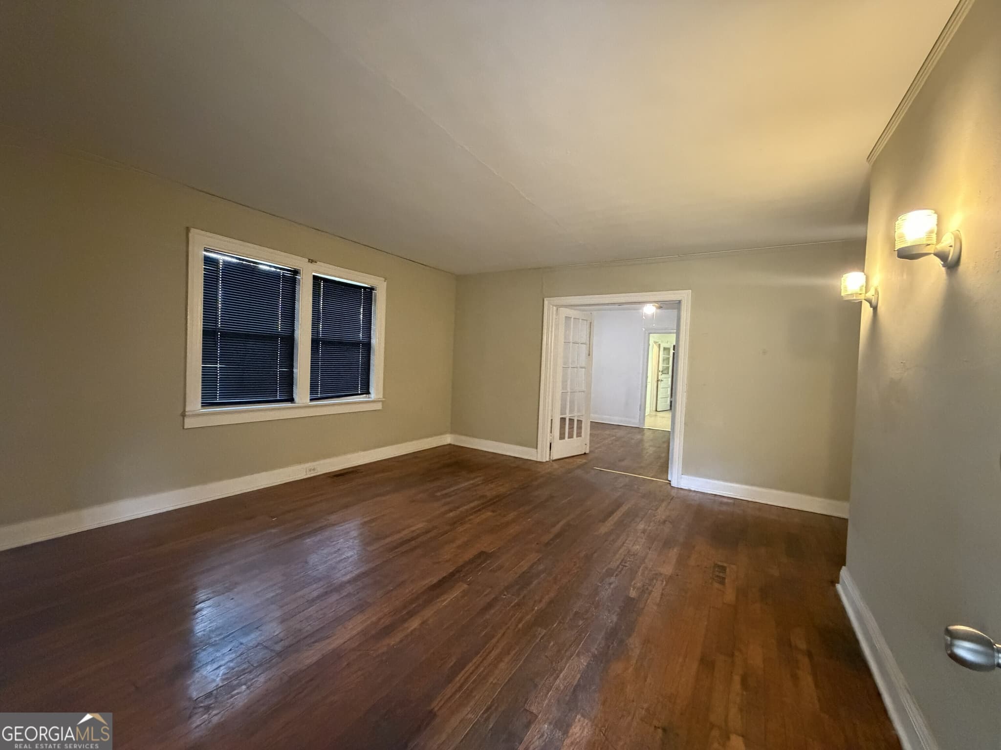 3 bedroom, 1.5 bathroom, 1,568 sq ft single family residence for rent at 2353 Shelby Street, Columbus, GA 31903 for $1,200 a month — photo 3