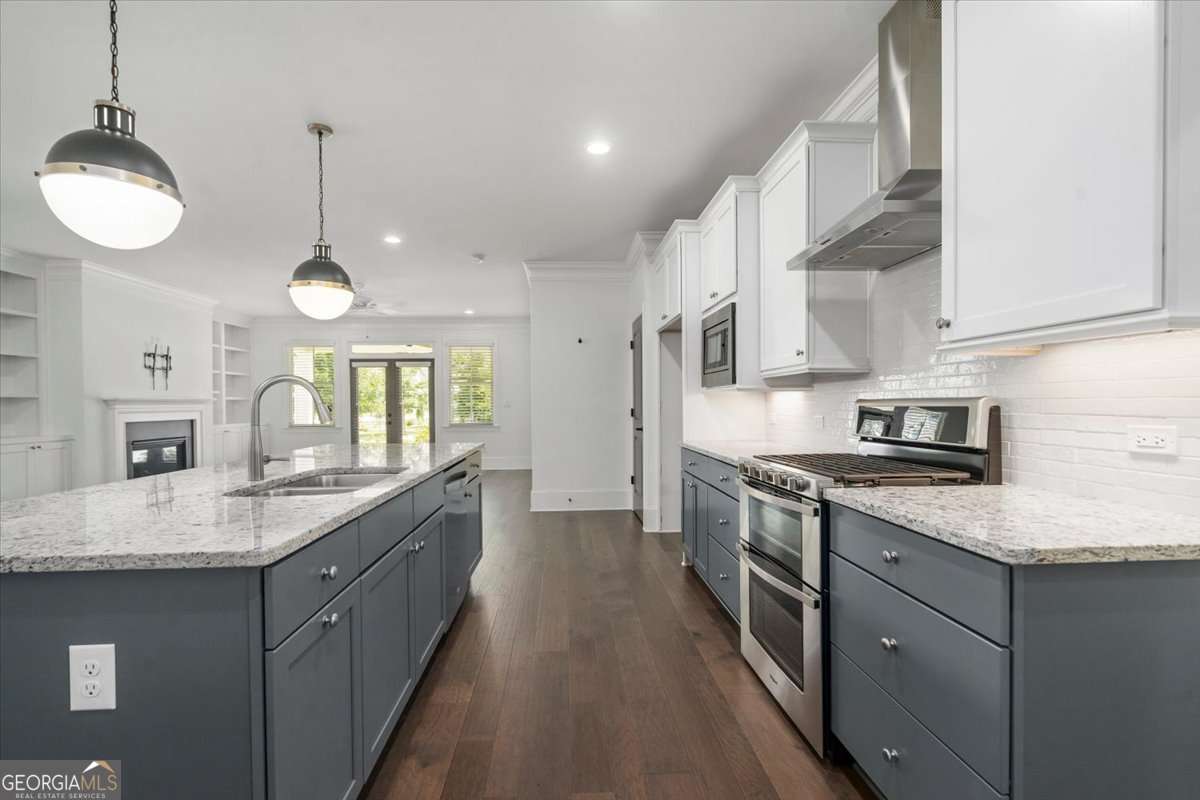 4 bedroom, 4.5 bathroom, 3,239 sq ft single family residence for sale at 1706 Georgia Club Drive, Statham, GA 30666 — photo 3