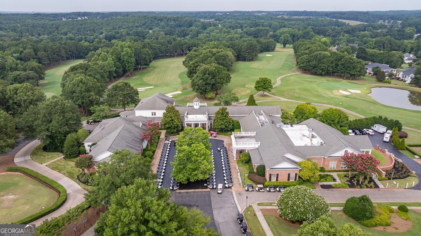 4 bedroom, 4.5 bathroom, 3,239 sq ft single family residence for sale at 1706 Georgia Club Drive, Statham, GA 30666 — photo 4