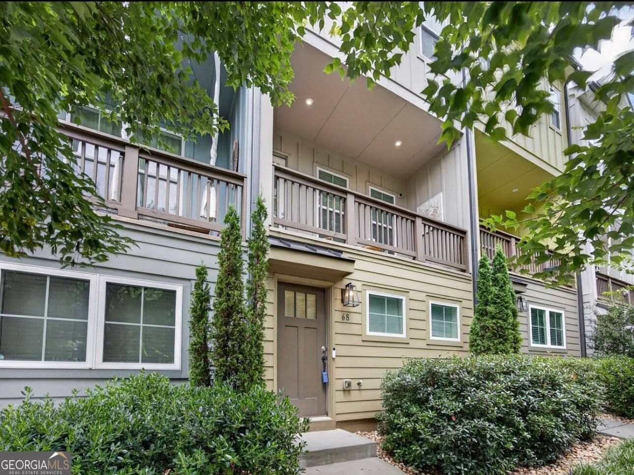 2 bedroom, 2 bathroom, 1,632 sq ft townhouse for sale at 68 Adore Court, Atlanta, GA 30315 — photo 2