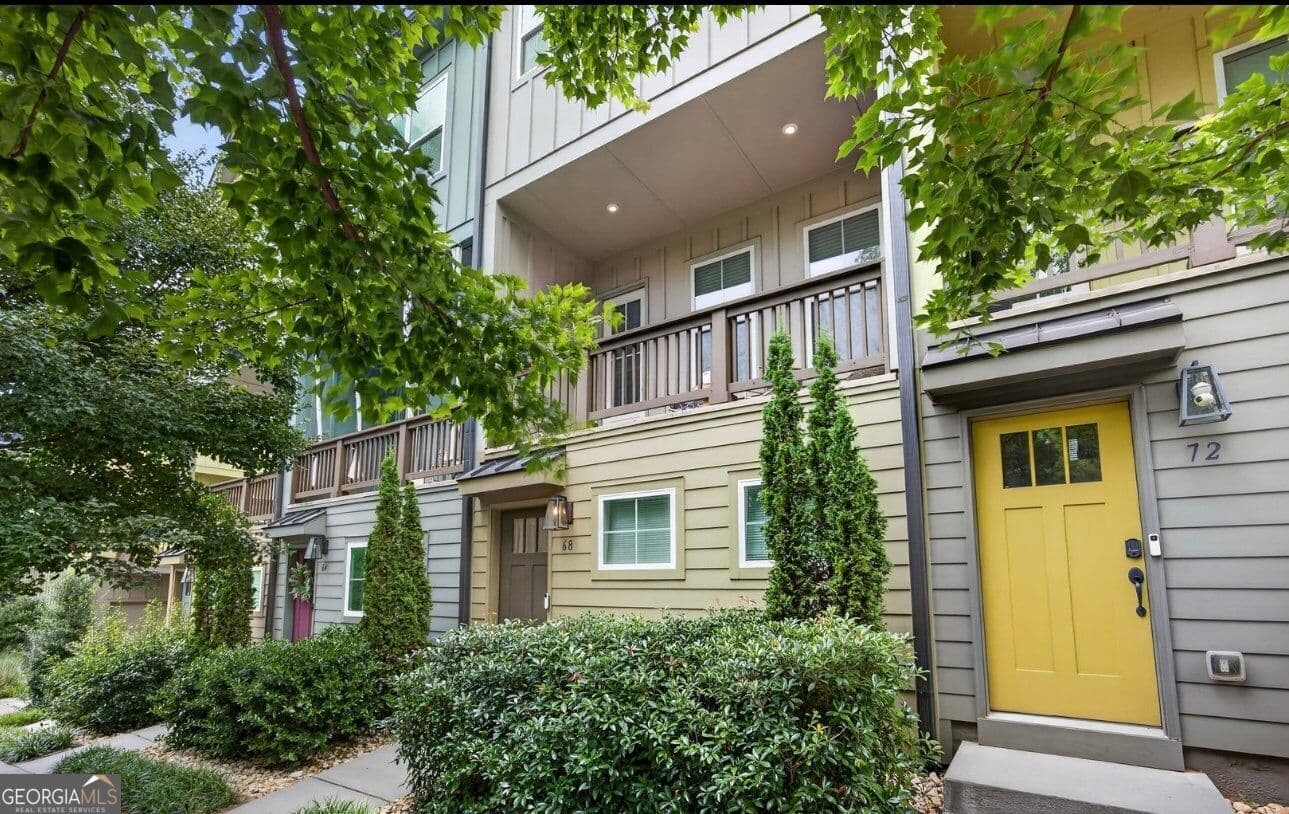 2 bedroom, 2 bathroom, 1,632 sq ft townhouse for sale at 68 Adore Court, Atlanta, GA 30315
