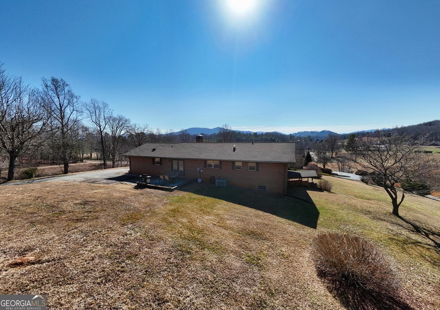 3 bedroom, 3 bathroom single family residence for sale at 85 Chatuge Shores Circle, Hayesville, NC 28904 — photo 5