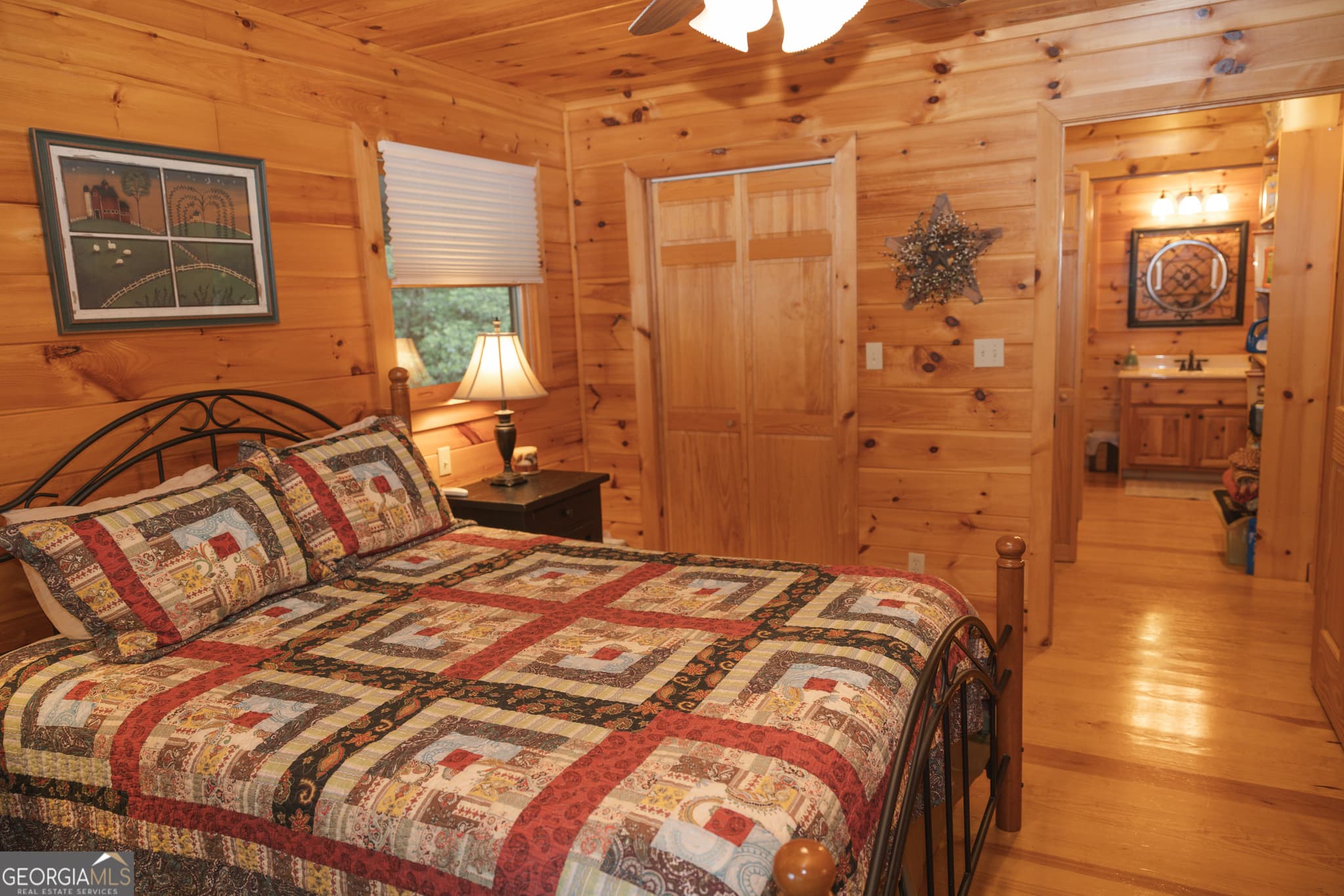 3 bedroom, 3 bathroom, 3,136 sq ft cabin,single family residence for sale at 351 John Dick Overlook, Blue Ridge, GA 30513 — photo 7