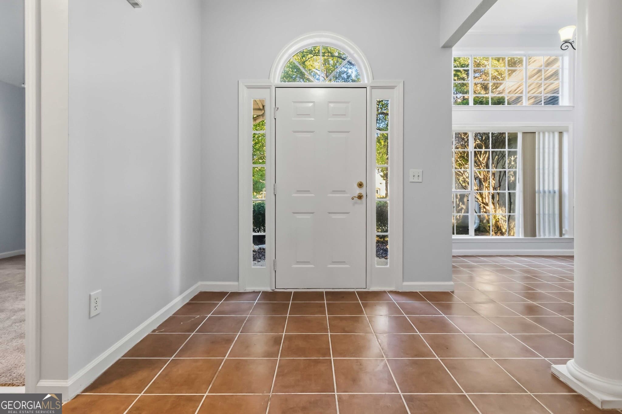 3 bedroom, 2 bathroom, 1,900 sq ft single family residence for sale at 393 Victoria Lane, Stockbridge, GA 30281 — photo 3
