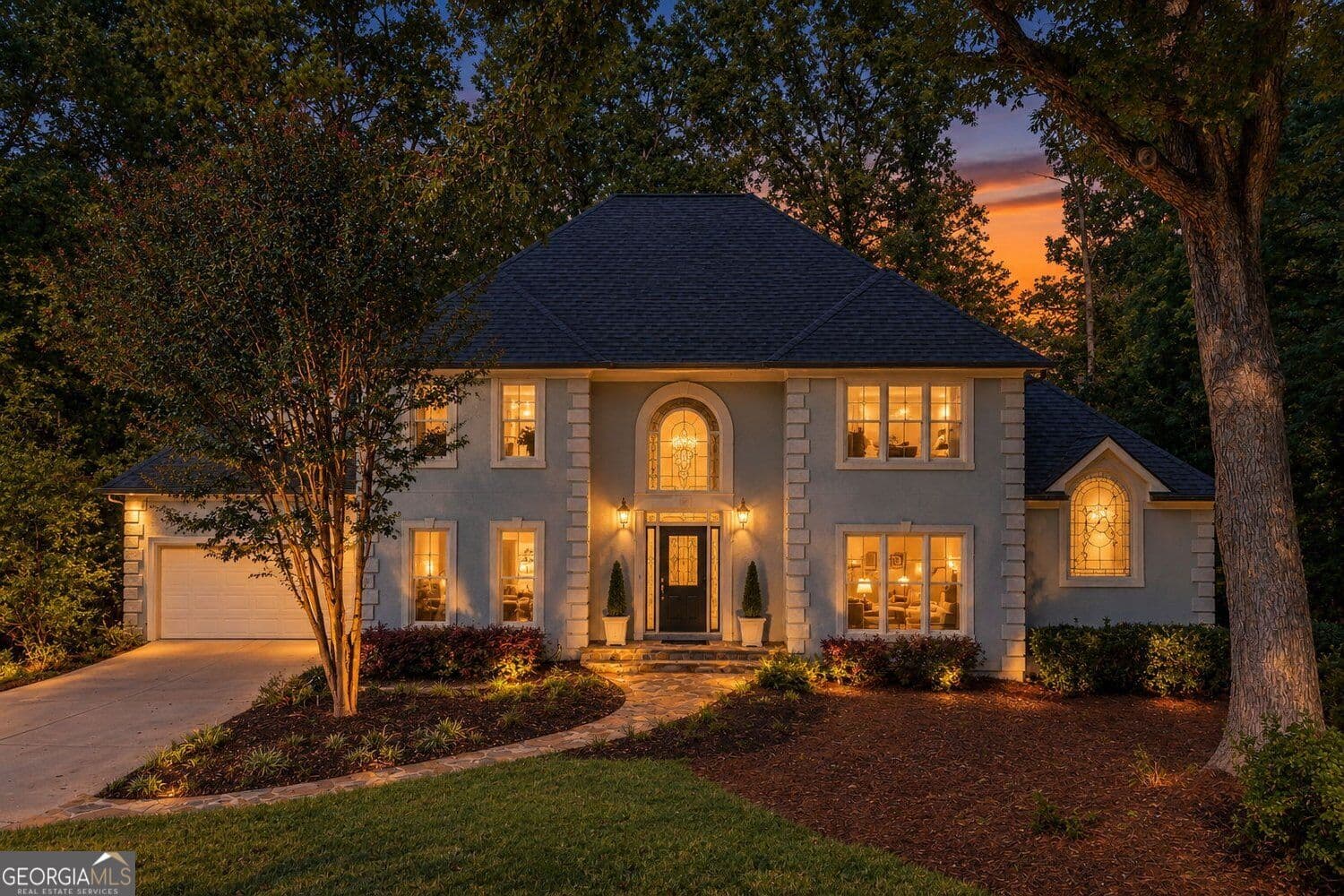 4 bedroom, 3.5 bathroom, 5,115 sq ft single family residence for sale at 12190 Brookfield Club Drive, Roswell, GA 30075 — photo 3