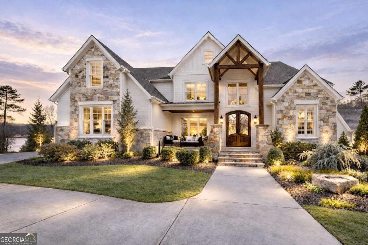 5 bedroom, 5.5 bathroom, 6,829 sq ft single family residence sold at 4685 Palmetto Lane, Cumming, GA 30041