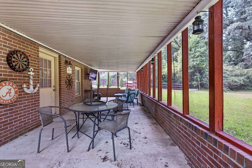 3 bedroom, 3 bathroom, 2,418 sq ft single family residence for sale at 200 1/2 Pine Street, Barnesville, GA 30204 — photo 9