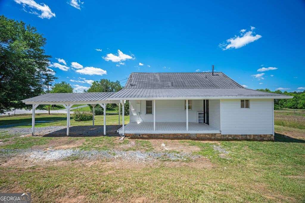 3 bedroom, 2 bathroom, 1,444 sq ft single family residence for sale at 9340 Old Hwy 76, Morganton, GA 30560 — photo 3