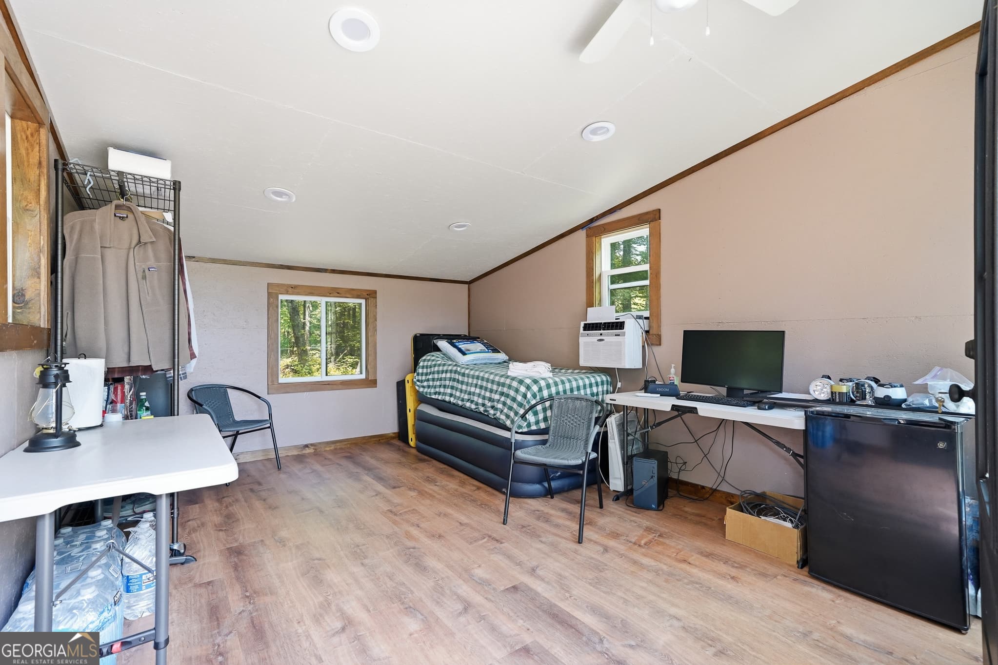 1 bedroom, 1 bathroom, 384 sq ft cabin,single family residence for sale at 0 Higdon Creek Road, Blue Ridge, GA 30513 — photo 7