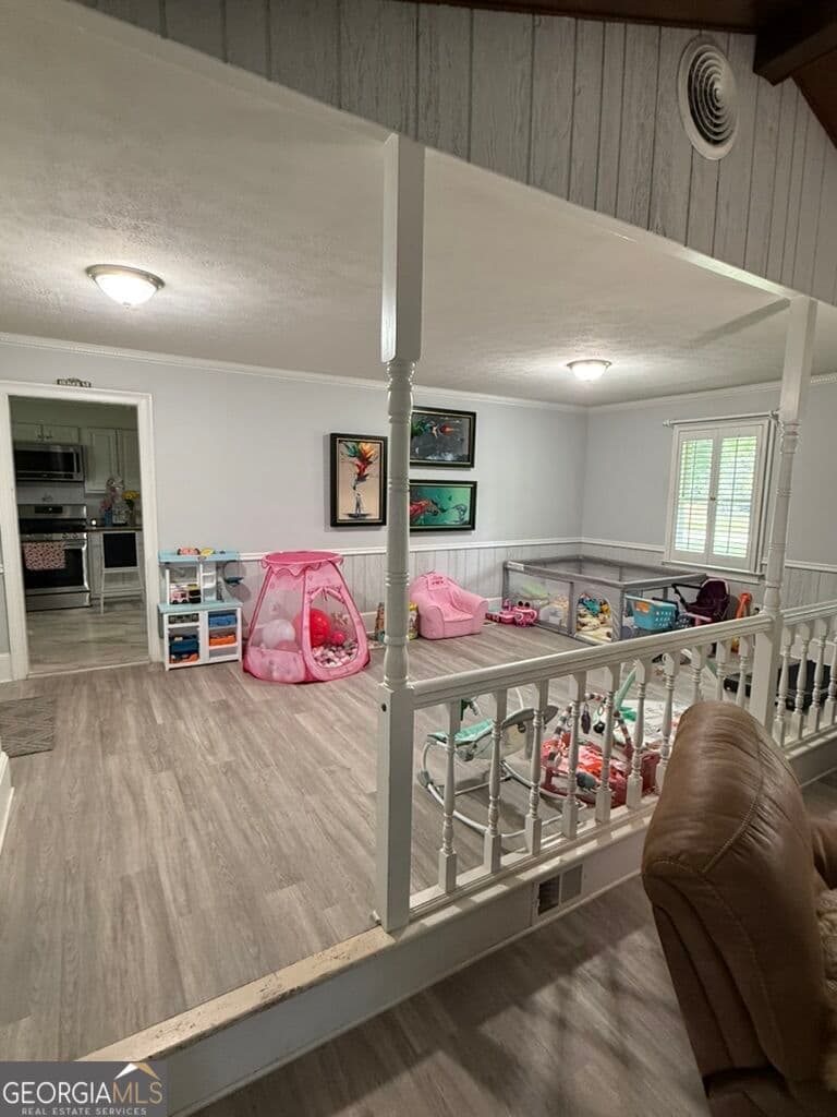 3 bedroom, 2 bathroom, 1,950 sq ft single family residence for sale at 81 Crowell Road, Conyers, GA 30094 — photo 8