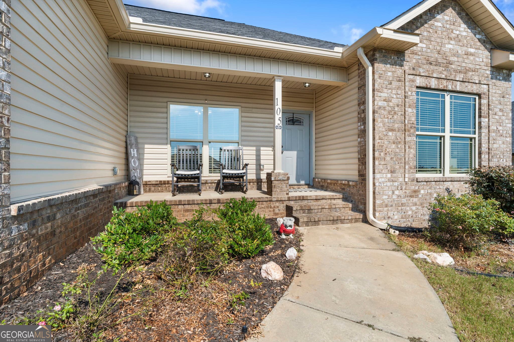 3 bedroom, 2 bathroom, 1,708 sq ft single family residence for sale at 105 Exeter Way, Bonaire, GA 31005 — photo 2