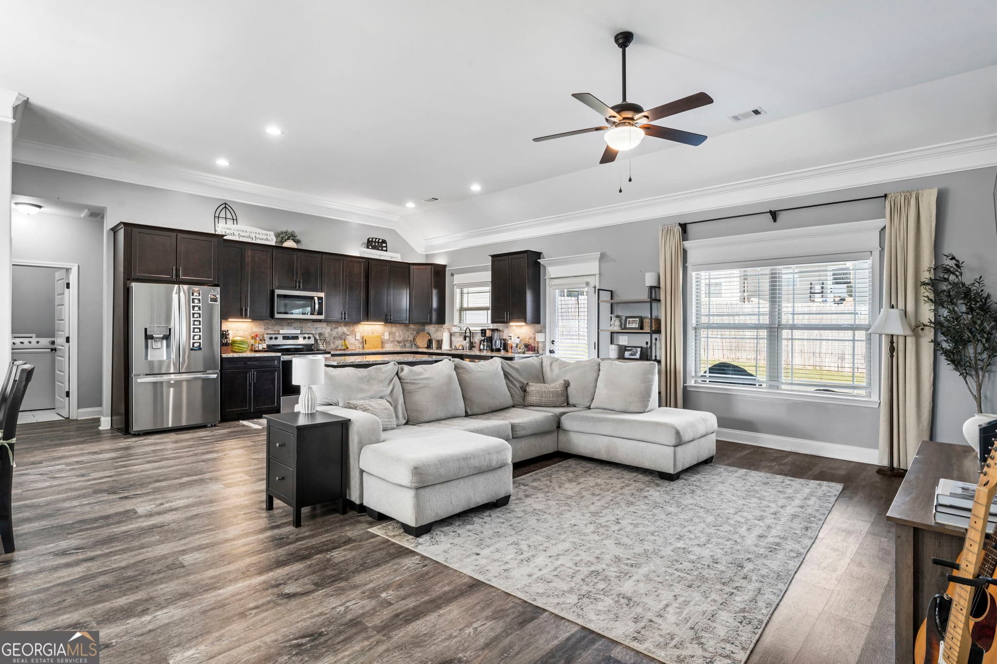 3 bedroom, 2 bathroom, 1,708 sq ft single family residence for sale at 105 Exeter Way, Bonaire, GA 31005 — photo 7