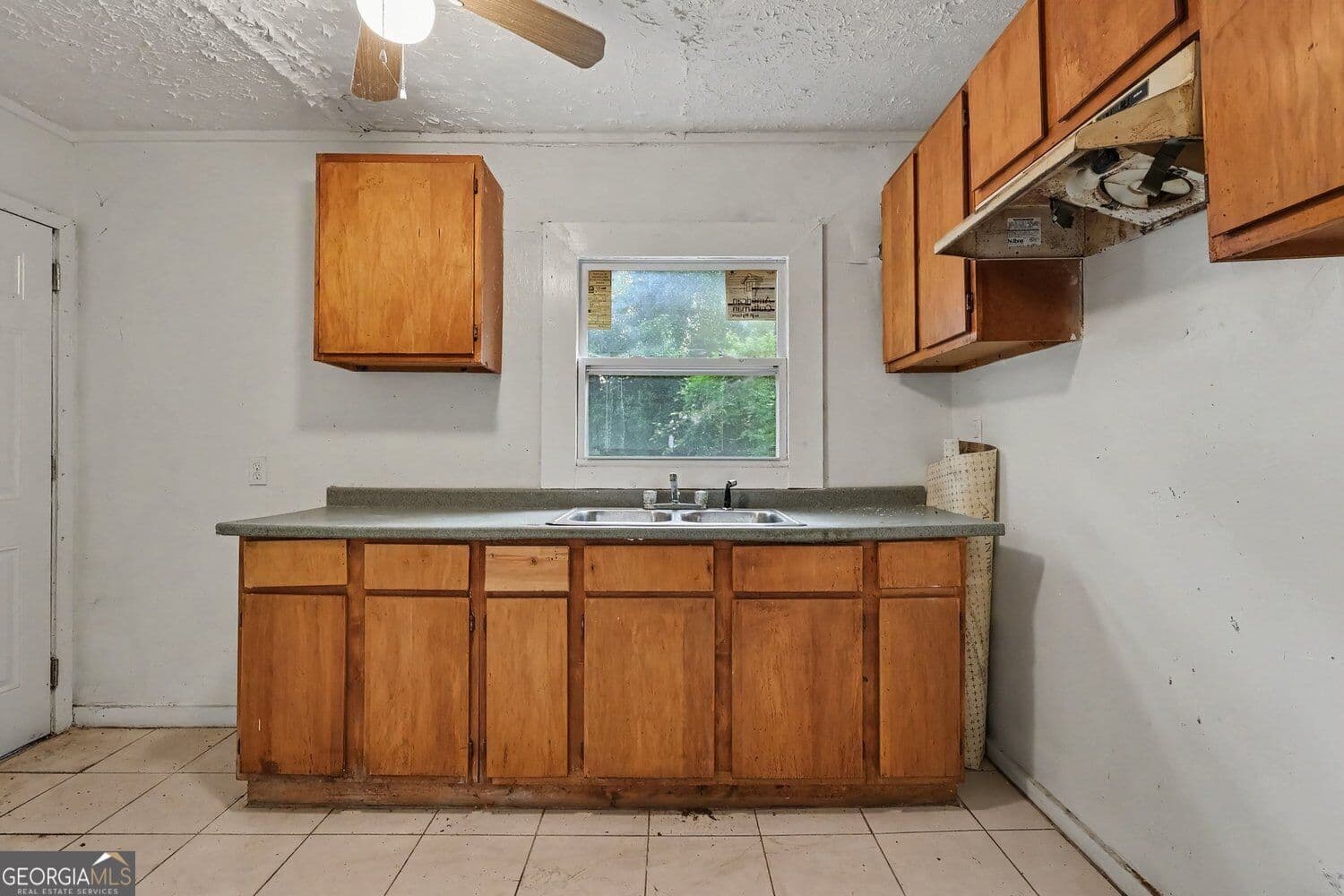 5 bedroom, 3 bathroom, 2,763 sq ft single family residence for sale at 1239 Eastland Road, Atlanta, GA 30316 — photo 6