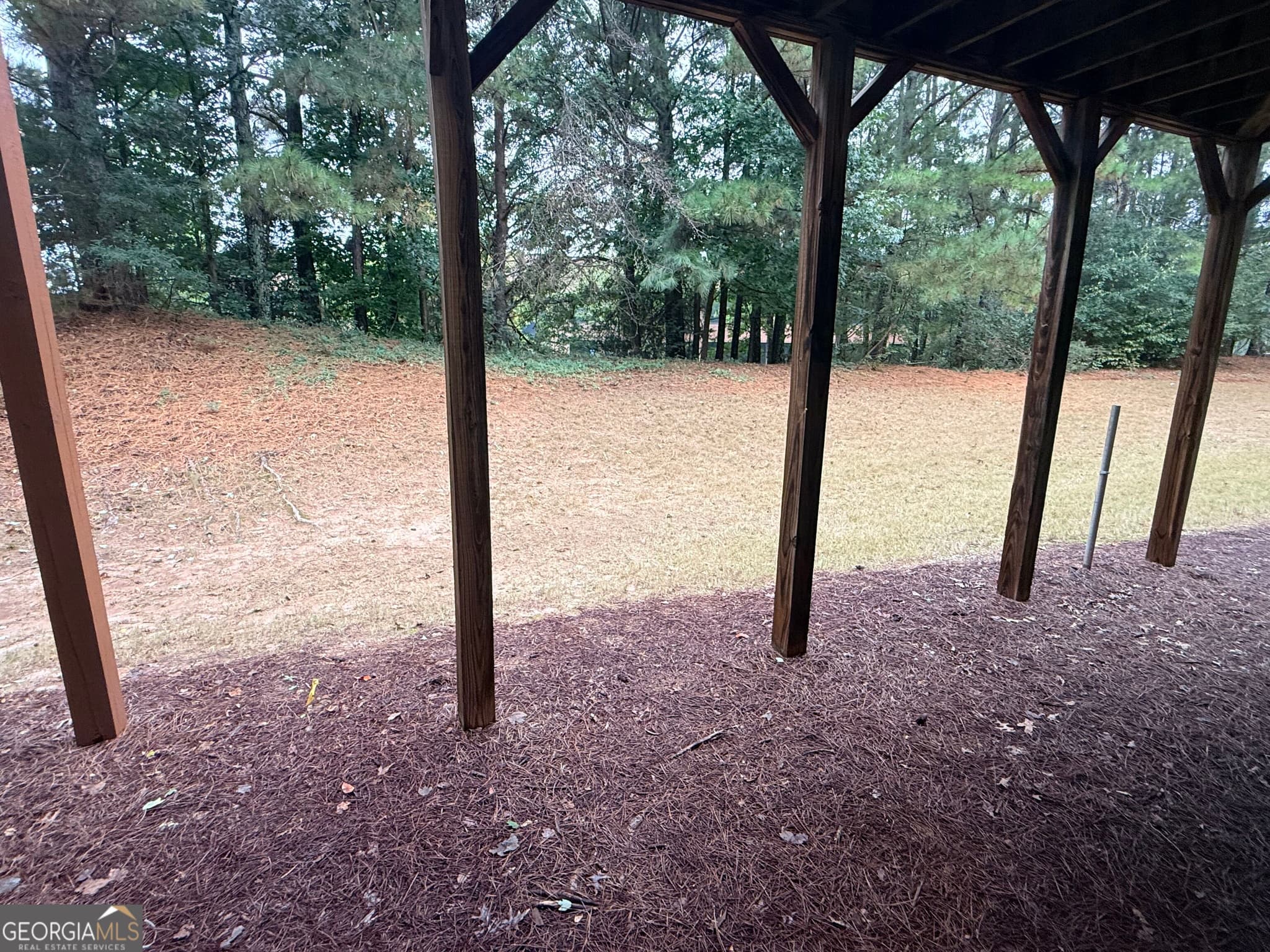 3 bedroom, 3.5 bathroom, 2,829 sq ft townhouse for sale at 5758 Pine Oak Drive, Peachtree Corners, GA 30092 — photo 5